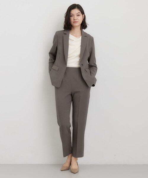 THE SHOP TK （ザ ショップ ティーケー ）の「【セットアップ可】美脚ラインですっきり見え テーパードパンツ（その他パンツ・レディース・スミクロ/ブラウン系その他・12/13）」の13枚目の写真