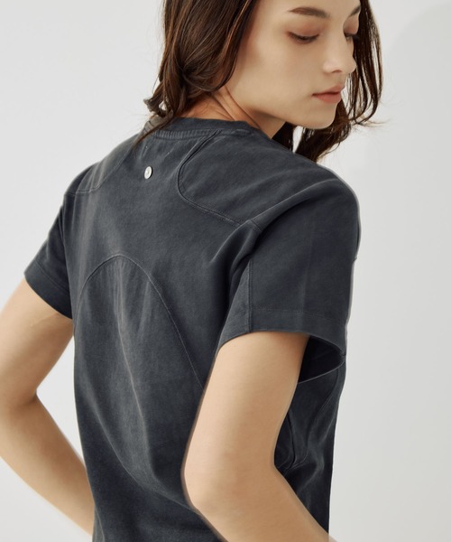 CONZ(コンズ)の「panel short sleeve tee(Tシャツ/カットソー・レディース・ブラック/ダークグレー・1/0/2)」の6枚目の写真