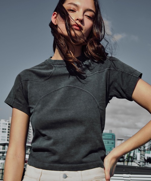 CONZ(コンズ)の「panel short sleeve tee(Tシャツ/カットソー・レディース・ブラック/ダークグレー・1/0/2)」の16枚目の写真