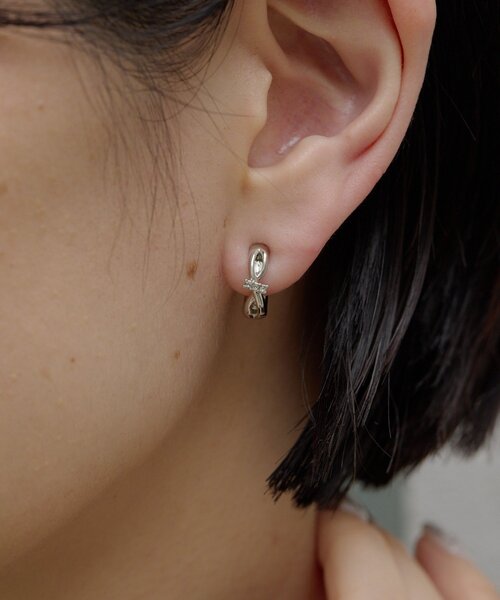 ear PAPILLONNER(イアパピヨネ)の「《WEB&一部店舗限定》バネ式ミニイヤリング/イヤーカフ(イヤリング・レディース・シルバー系その他/ゴールド系その他/シルバー系その他2/ゴールド系その他2・FREE)」の12枚目の写真