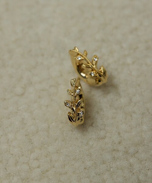ear PAPILLONNER(イアパピヨネ)の「《WEB&一部店舗限定》バネ式ミニイヤリング/イヤーカフ(イヤリング・レディース・シルバー系その他/ゴールド系その他/シルバー系その他2/ゴールド系その他2・FREE)」の17枚目の写真