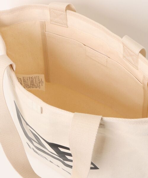 NEW ERA（ニューエラ）の「【NEW ERA/ニューエラ】キャンバス トートバッグ 14L リニアロゴ（トートバッグ・メンズ・ブラック/アイボリー・FREE）」の5枚目の写真