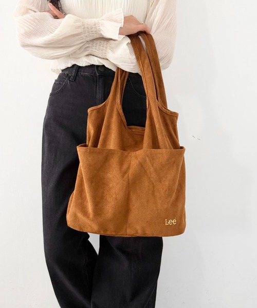Lee(リー)の「Lee.スエード ワンショルダーバッグ.トートバッグ.ユニセックス.大容量.軽量.ユニセックス.秋冬(ショルダーバッグ・レディース・ダークブラウン/オフホワイト/ブラウン/ブラック・FREE)」の4枚目の写真