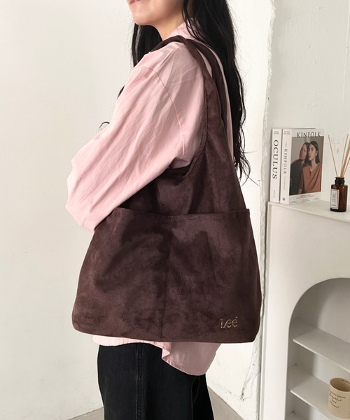 Lee(リー)の「Lee.スエード ワンショルダーバッグ.トートバッグ.ユニセックス.大容量.軽量.ユニセックス.秋冬(ショルダーバッグ・レディース・ダークブラウン/オフホワイト/ブラウン/ブラック・FREE)」の9枚目の写真