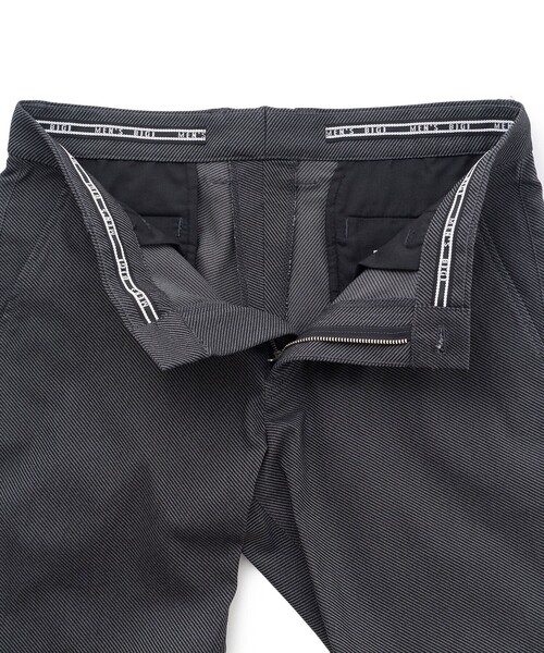 MEN'S BIGI(メンズビギ)の「ハイパワーストレッチ ツイルパンツ<2wayストレッチ><接触冷感>(その他パンツ・メンズ・ダークグレー・3)」の9枚目の写真