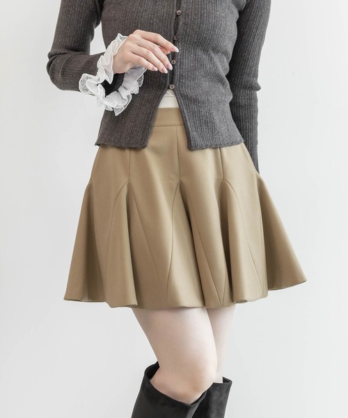 RANDA(ランダ)の「ダブルベルトフレアミニスカート(スカート・レディース・ベージュ/ブラウン/チェック・1/0)」の2枚目の写真