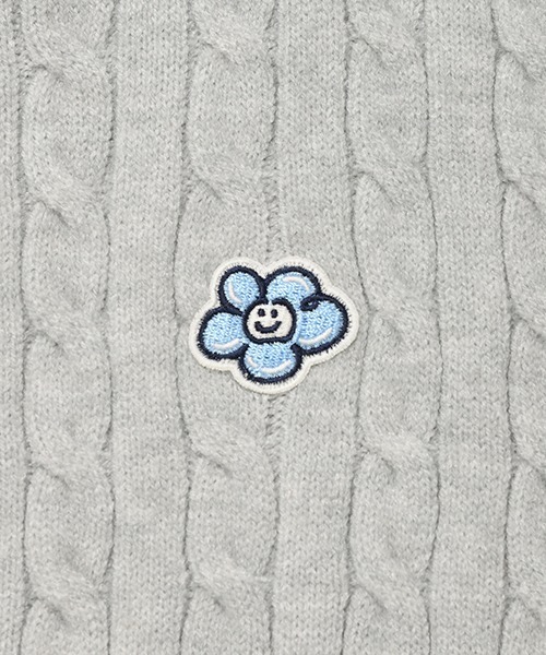 Wacky WiLLy(ワッキーウィリー)の「WOMEN'S CABLE CARDIGAN(カーディガン/ボレロ・レディース・ネイビー/グレー/レッド/スカイブルー系・SMALL/MEDIUM/LARGE)」の8枚目の写真