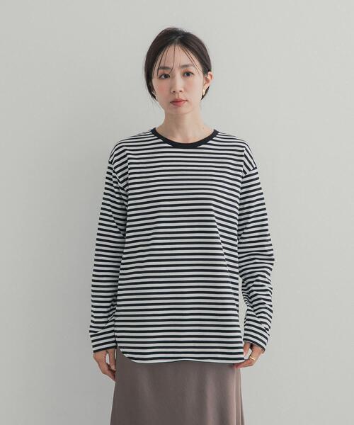 URBAN RESEARCH DOORS(アーバンリサーチドアーズ)の「コットンラウンドヘムカットソー(Tシャツ/カットソー・レディース・ホワイト系その他/オフホワイト・SMALL/MEDIUM)」の8枚目の写真