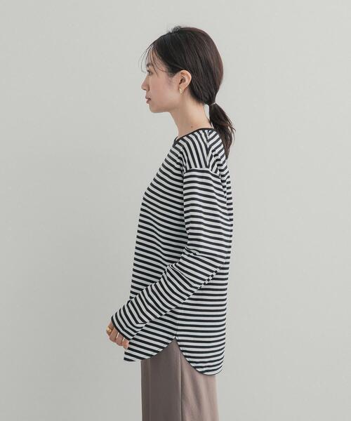 URBAN RESEARCH DOORS(アーバンリサーチドアーズ)の「コットンラウンドヘムカットソー(Tシャツ/カットソー・レディース・ホワイト系その他/オフホワイト・SMALL/MEDIUM)」の9枚目の写真