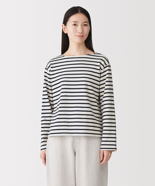 無印良品(ムジルシリョウヒン)の「婦人 太番手ボートネック長袖Tシャツ(Tシャツ/カットソー・レディース・グレー系/グリーン系/チャコールグレー/オフホワイト/ピンク系/ネイビー系・XS/S/M/L/XL/XXL)」の5枚目の写真