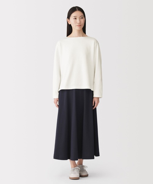 無印良品(ムジルシリョウヒン)の「婦人 太番手ボートネック長袖Tシャツ(Tシャツ/カットソー・レディース・グレー系/グリーン系/チャコールグレー/オフホワイト/ピンク系/ネイビー系・XS/S/M/L/XL/XXL)」の7枚目の写真