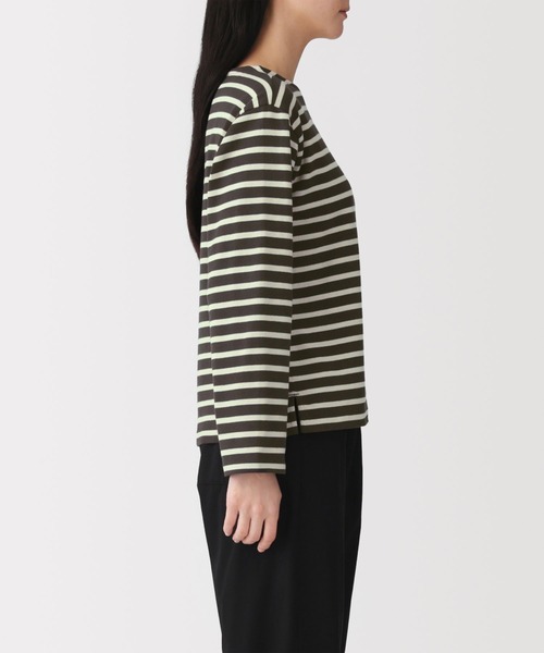 無印良品(ムジルシリョウヒン)の「婦人 太番手ボートネック長袖Tシャツ(Tシャツ/カットソー・レディース・グレー系/グリーン系/チャコールグレー/オフホワイト/ピンク系/ネイビー系・XS/S/M/L/XL/XXL)」の15枚目の写真