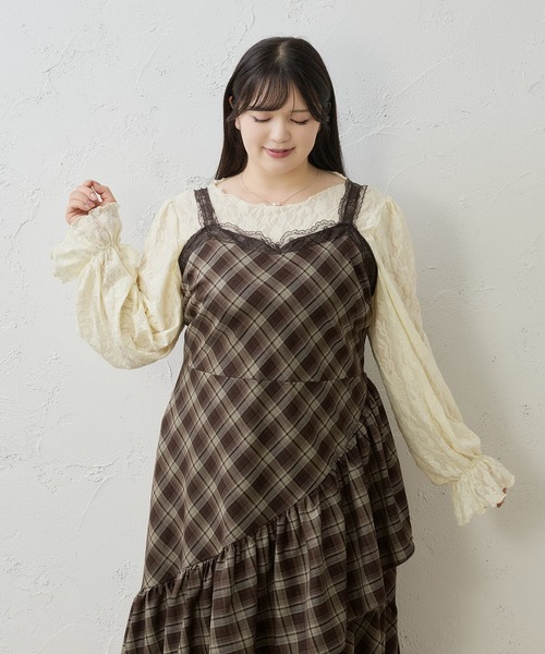 Louiosy(ルオシー)の「【Louiosy】【大きいサイズ】レースデザインアシメフリルマーメイドキャミワンピース(ワンピース・レディース・ブラック/ベージュ/ブラウン系その他・LL/4L/3L)」の10枚目の写真