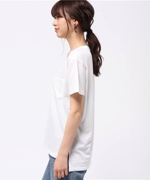 VENCEEXCHANGE（ヴァンスエクスチェンジ）の「ベーシックTシャツ  （Tシャツ/カットソー・レディース・オフホワイト/グレー/コーラル/ブラック/ダークオリーブ・MEDIUM）」の7枚目の写真