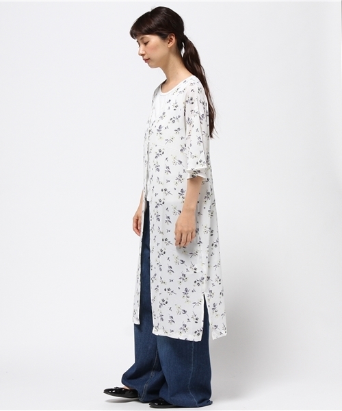 E hyphen world gallery(イーハイフンワールドギャラリー)の「・花柄シフォンロングガウン(カーディガン/ボレロ・レディース・オフホワイト/ブラック・FREE)」の7枚目の写真