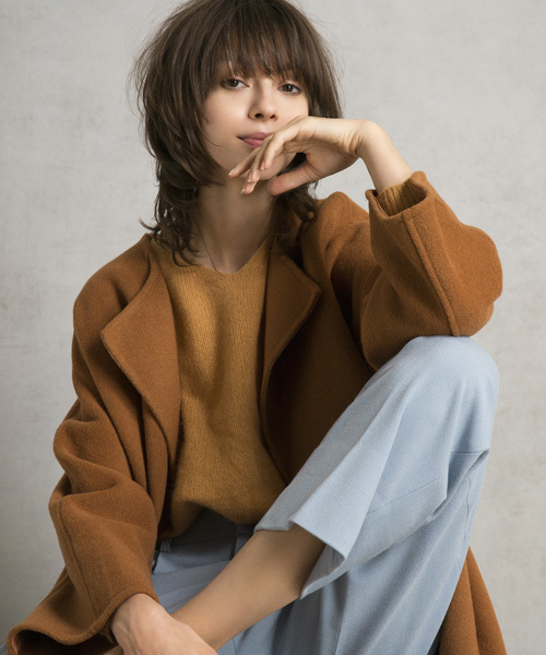 DouDou（ドゥドゥ）の「ラクーンVネックプルオーバーニット（ニット/セーター・レディース・グレー/キャメル/アイボリー・FREE）」の12枚目の写真