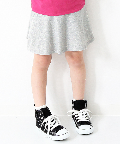 devirock(デビロック)の「全12色 ポケット付インナーパンツ付フレアスカート スカッツ レギンス付スカート(スカート・キッズ・ブラック/カモフラージュ/ピンク/ストライプ/パープル/ブルー系その他/ライトイエロー/ヘザーチャコール/ネイビー/杢グレー/カーキ/ブラック系その他/ブルー/レッド系その他/イエロー系その他・100cm/90㎝/110cm/150cm/160cm/140cm/130cm/120cm/90cm)」の4枚目の写真