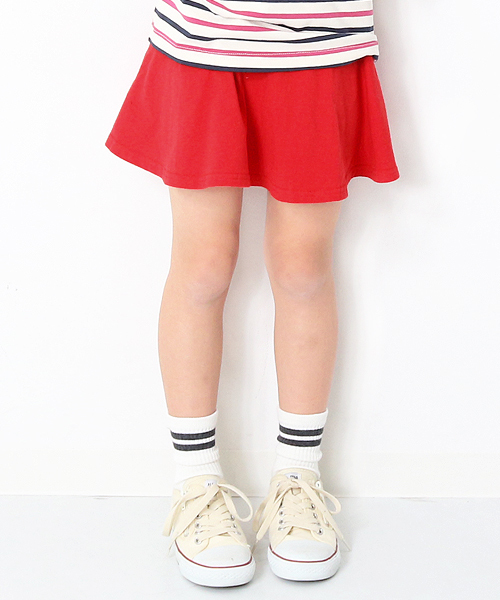 devirock(デビロック)の「全12色 ポケット付インナーパンツ付フレアスカート スカッツ レギンス付スカート(スカート・キッズ・ブラック/カモフラージュ/ピンク/ストライプ/パープル/ブルー系その他/ライトイエロー/ヘザーチャコール/ネイビー/杢グレー/カーキ/ブラック系その他/ブルー/レッド系その他/イエロー系その他・100cm/90㎝/110cm/150cm/160cm/140cm/130cm/120cm/90cm)」の14枚目の写真