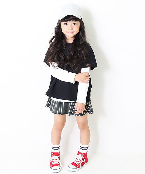 devirock(デビロック)の「全12色 ポケット付インナーパンツ付フレアスカート スカッツ レギンス付スカート(スカート・キッズ・ブラック/カモフラージュ/ピンク/ストライプ/パープル/ブルー系その他/ライトイエロー/ヘザーチャコール/ネイビー/杢グレー/カーキ/ブラック系その他/ブルー/レッド系その他/イエロー系その他・100cm/90㎝/110cm/150cm/160cm/140cm/130cm/120cm/90cm)」の1枚目の写真