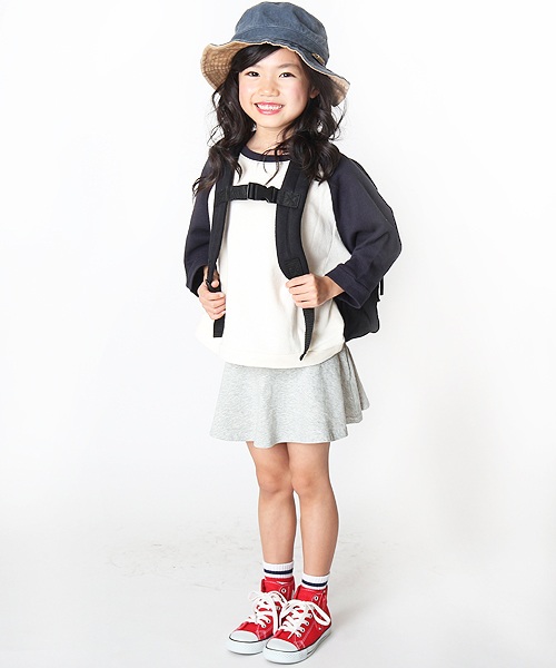 devirock(デビロック)の「全12色 ポケット付インナーパンツ付フレアスカート スカッツ レギンス付スカート(スカート・キッズ・ブラック/カモフラージュ/ピンク/ストライプ/パープル/ブルー系その他/ライトイエロー/ヘザーチャコール/ネイビー/杢グレー/カーキ/ブラック系その他/ブルー/レッド系その他/イエロー系その他・100cm/90㎝/110cm/150cm/160cm/140cm/130cm/120cm/90cm)」の17枚目の写真