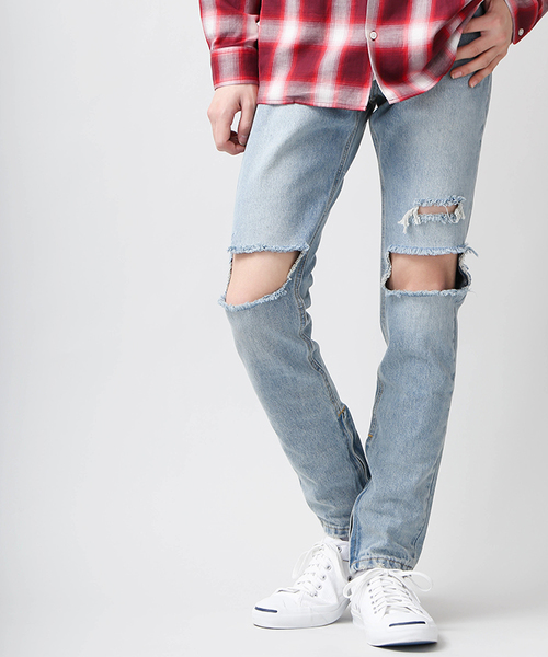 WEGO(ウィゴー)の「WEGO/クラッシュZIPスキニーデニム(デニムパンツ・メンズ・ライトインディゴブルー・LARGE/MEDIUM)」の1枚目の写真