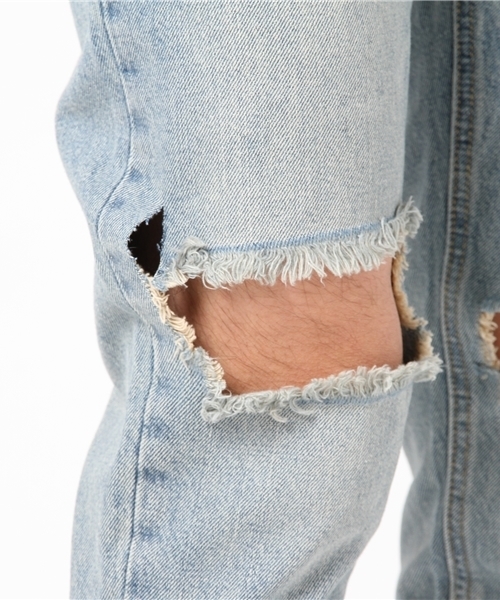 WEGO(ウィゴー)の「WEGO/クラッシュZIPスキニーデニム(デニムパンツ・メンズ・ライトインディゴブルー・LARGE/MEDIUM)」の8枚目の写真