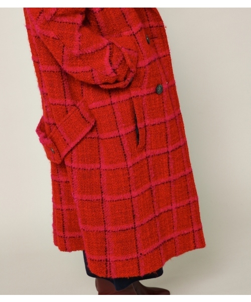 PEGGY LANA(ペギーラナ)の「Power Shoulder Check Double Button Coat(テーラードジャケット・レディース・ピンク系その他・1/2)」の4枚目の写真