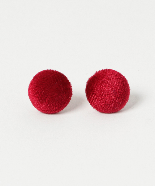 TONE SELECT GOODS(トーンセレクトグッズ)の「【glou】ベルベットカボションピアス(ピアス(両耳用)・レディース・グリーン/ブルー/レッド/ブラウン・FREE)」の4枚目の写真