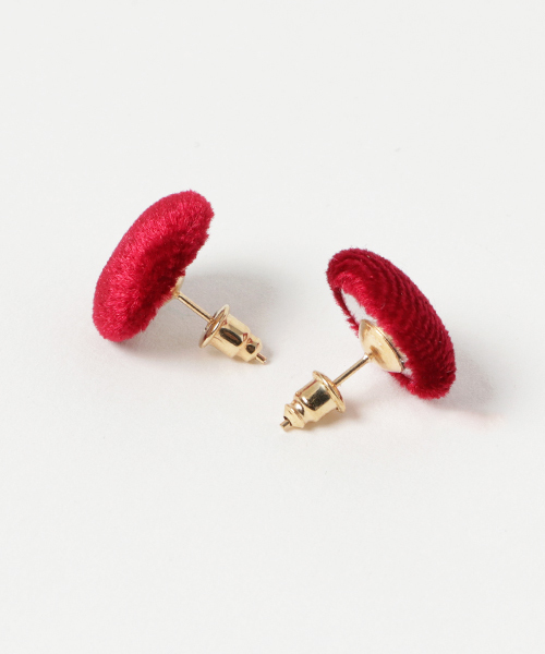 TONE SELECT GOODS(トーンセレクトグッズ)の「【glou】ベルベットカボションピアス(ピアス(両耳用)・レディース・グリーン/ブルー/レッド/ブラウン・FREE)」の6枚目の写真