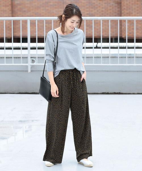 BEAUTY&YOUTH UNITED ARROWS(ビューティーアンドユースユナイテッドアローズ)の「BY∴ ドットイージーワイドパンツ -手洗い可能- o(その他パンツ・レディース・ブラック/ネイビー・MEDIUM/SMALL)」の3枚目の写真