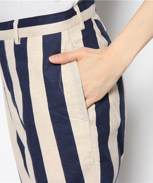 BEAMS BOY(ビームスボーイ)の「○O.C/LStNスラックス8分(スラックス・レディース・ブラック/レッド/ネイビー・0/1/2)」の8枚目の写真