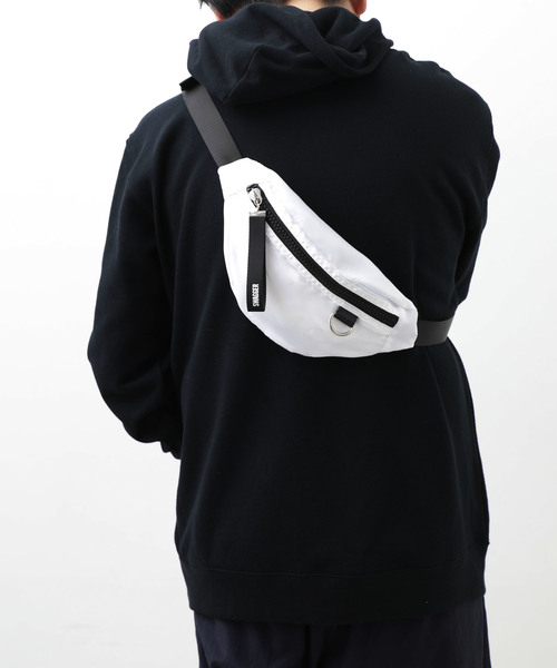 SWAGGER（スワッガー）の「【SWAGGER】≪WEB限定≫ロゴプリントウエストバッグ/ボディバッグ（ボディバッグ/ウエストポーチ・メンズ・ホワイト/ブラック/パープル/オレンジ・FREE）」の11枚目の写真