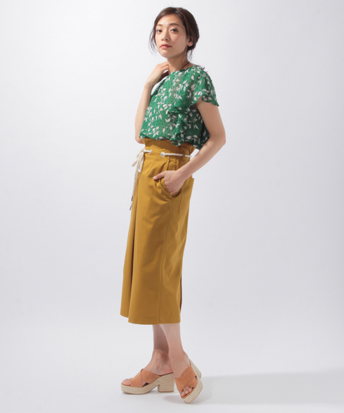 laboratory work（ラボラトリーワーク）の「ロープベルトタイトスカート（スカート・レディース・ベージュ/マスタード/インディゴブルー・MEDIUM）」の10枚目の写真