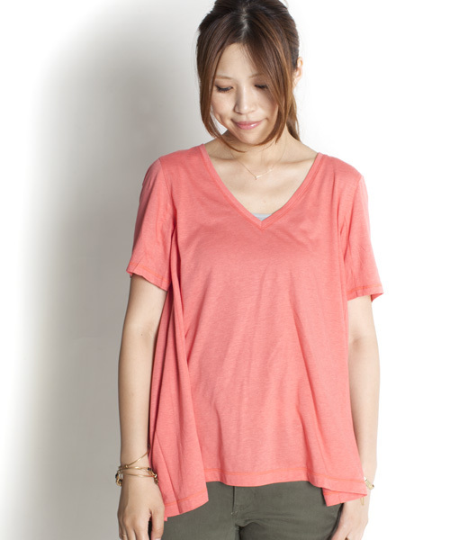 NANO universe(ナノユニバース)の「FF/A-lineカラーTee H/S(Tシャツ/カットソー・レディース・オフホワイト/ライトグレー/ベージュ/チャコール/ネイビー/ブラック/コーラル/イエロー/ブルー/ライトグリーン・FREE)」の10枚目の写真