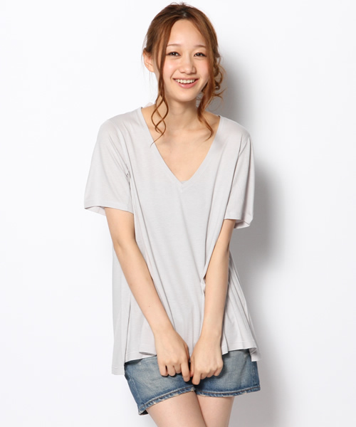 NANO universe(ナノユニバース)の「FF/A-lineカラーTee H/S(Tシャツ/カットソー・レディース・オフホワイト/ライトグレー/ベージュ/チャコール/ネイビー/ブラック/コーラル/イエロー/ブルー/ライトグリーン・FREE)」の19枚目の写真