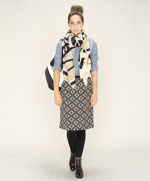 BEAMS LIGHTS Women's(ビームスライツ ウィメンズ)の「□BEAMS LIGHTS / ニットソープリントセミタイト(スカート・レディース・ベージュ/グリーン/ブラウン系その他・36/38)」の2枚目の写真