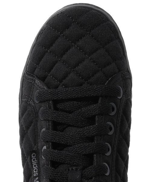 adidas Originals（アディダスオリジナルス）の「アディダス オリジナルス ハニー ミッド キルティング 黒金 adidas Originals HONEY MID QLT（スニーカー・レディース・ブラック・23cm/23.5cm/24cm/24.5cm）」の5枚目の写真