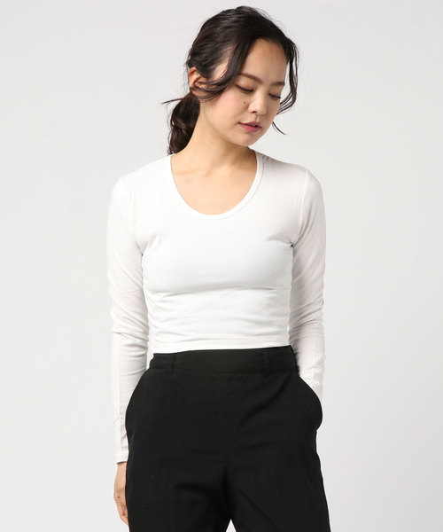 WEGO（ウィゴー）の「WEGO/Uネックカットソー（Tシャツ/カットソー・レディース・オフホワイト/ブラック/ブルー/ライトパープル・FREE）」の3枚目の写真