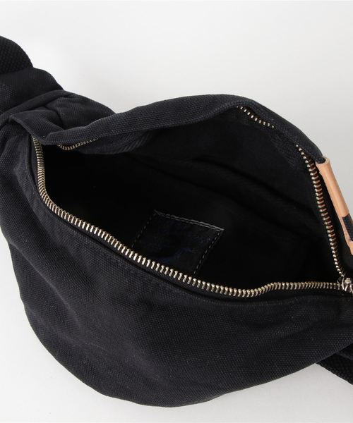 Butler Verner Sails（バトラーヴァーナーセイルス）の「【Butler Verner Sails】反応染めヒップバッグ（ボディバッグ/ウエストポーチ・レディース・ブラック/ネイビー/グリーン/キャメル・FREE）」の7枚目の写真