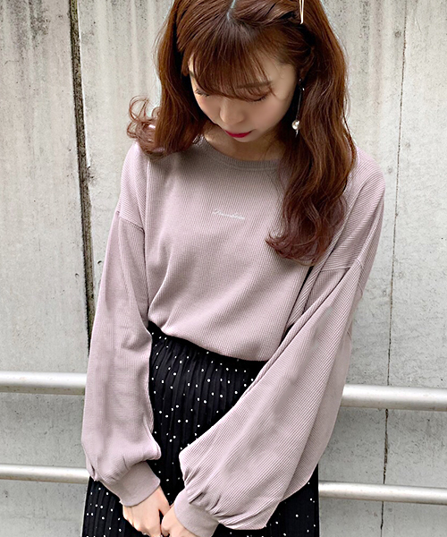 apres jour(アプレジュール)の「FRAMBOISE刺繍ワッフル【ZOZOTOWN限定アイテム】(Tシャツ/カットソー・レディース・ラベンダー/ライトベージュ/アイボリー/ブラック・フリー)」の4枚目の写真