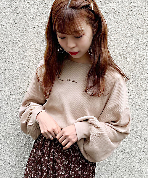 apres jour(アプレジュール)の「FRAMBOISE刺繍ワッフル【ZOZOTOWN限定アイテム】(Tシャツ/カットソー・レディース・ラベンダー/ライトベージュ/アイボリー/ブラック・フリー)」の1枚目の写真
