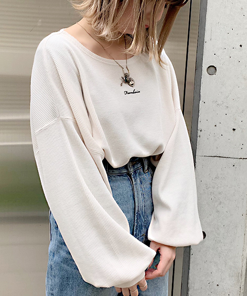 apres jour(アプレジュール)の「FRAMBOISE刺繍ワッフル【ZOZOTOWN限定アイテム】(Tシャツ/カットソー・レディース・ラベンダー/ライトベージュ/アイボリー/ブラック・フリー)」の9枚目の写真