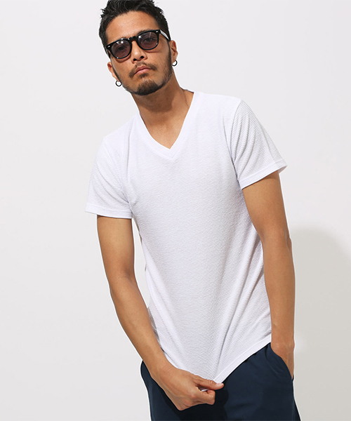 AZUL by moussy(アズールバイマウジー)の「UNEVEN MATERIAL T-SHIRTS / UNEVEN MATERIALTシャツ(Tシャツ/カットソー・メンズ・ホワイト/ブラック/杢グレー・SMALL/MEDIUM/LARGE/X-LARGE/X-SMALL)」の1枚目の写真