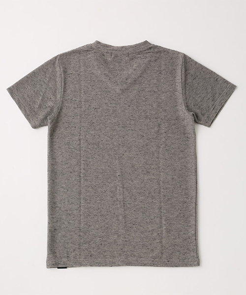 AZUL by moussy(アズールバイマウジー)の「UNEVEN MATERIAL T-SHIRTS / UNEVEN MATERIALTシャツ(Tシャツ/カットソー・メンズ・ホワイト/ブラック/杢グレー・SMALL/MEDIUM/LARGE/X-LARGE/X-SMALL)」の19枚目の写真