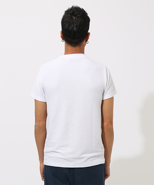 AZUL by moussy(アズールバイマウジー)の「UNEVEN MATERIAL T-SHIRTS / UNEVEN MATERIALTシャツ(Tシャツ/カットソー・メンズ・ホワイト/ブラック/杢グレー・SMALL/MEDIUM/LARGE/X-LARGE/X-SMALL)」の13枚目の写真
