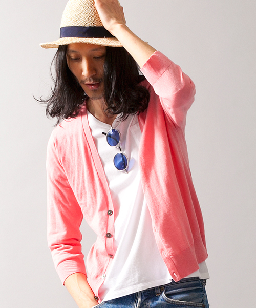 BEAUTY&YOUTH UNITED ARROWS(ビューティーアンドユースユナイテッドアローズ)の「【WEB限定】by ∴ カラー シェルボタン Vカーディガン 7SL ◆(カーディガン/ボレロ・メンズ・グレー/ケリー/ネイビー/ピンク・SMALL/MEDIUM/LARGE)」の21枚目の写真