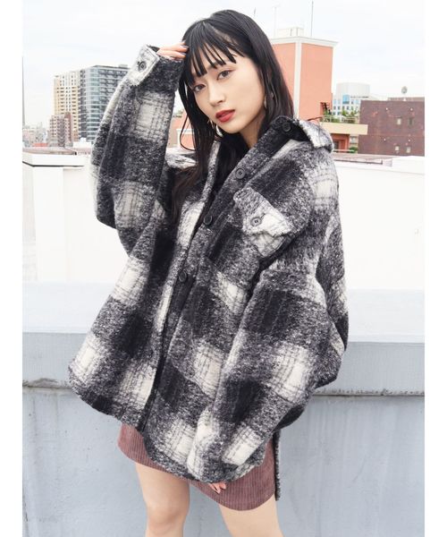 EMODA(エモダ)の「ボーイズスライバーウールシャツ(その他アウター・レディース・ブラック/その他/その他1・FREE)」の14枚目の写真