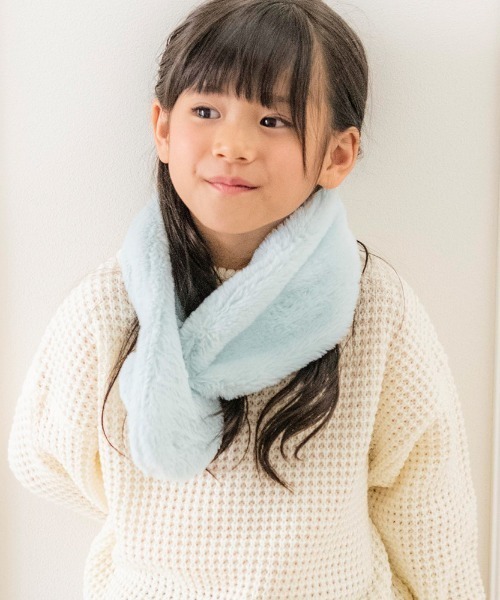 Catherine Cottage（キャサリンコテージ）の「ポンポンファーマフラー M（マフラー・キッズ・グレー/ミント/ベビーピンク/ライラック/スモークピンク/アイボリー/ベージュ/オフホワイト・M）」の9枚目の写真
