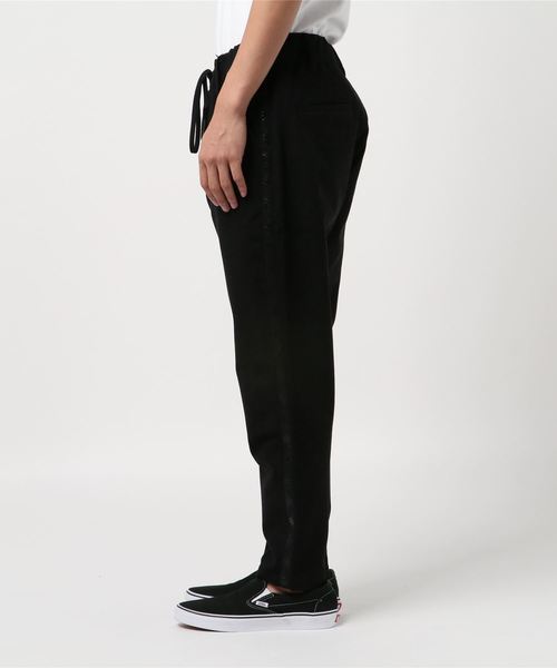 CDM BY CARPEDIEM(シーディーエムバイカルペディエム)の「CDM BY CARPEDIEM(シーディーエム バイ カルペディエム)サイドラインパンツ(その他パンツ・メンズ・ブラック×グレー・S/M/L/XL)」の2枚目の写真