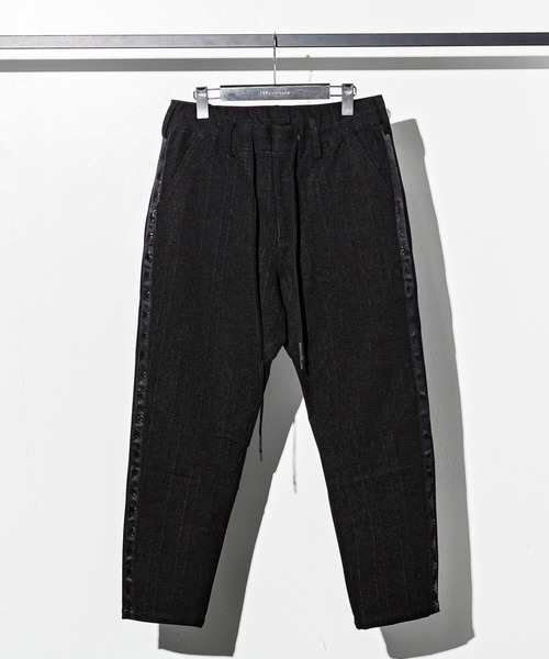 CDM BY CARPEDIEM(シーディーエムバイカルペディエム)の「CDM BY CARPEDIEM(シーディーエム バイ カルペディエム)サイドラインパンツ(その他パンツ・メンズ・ブラック×グレー・S/M/L/XL)」の8枚目の写真